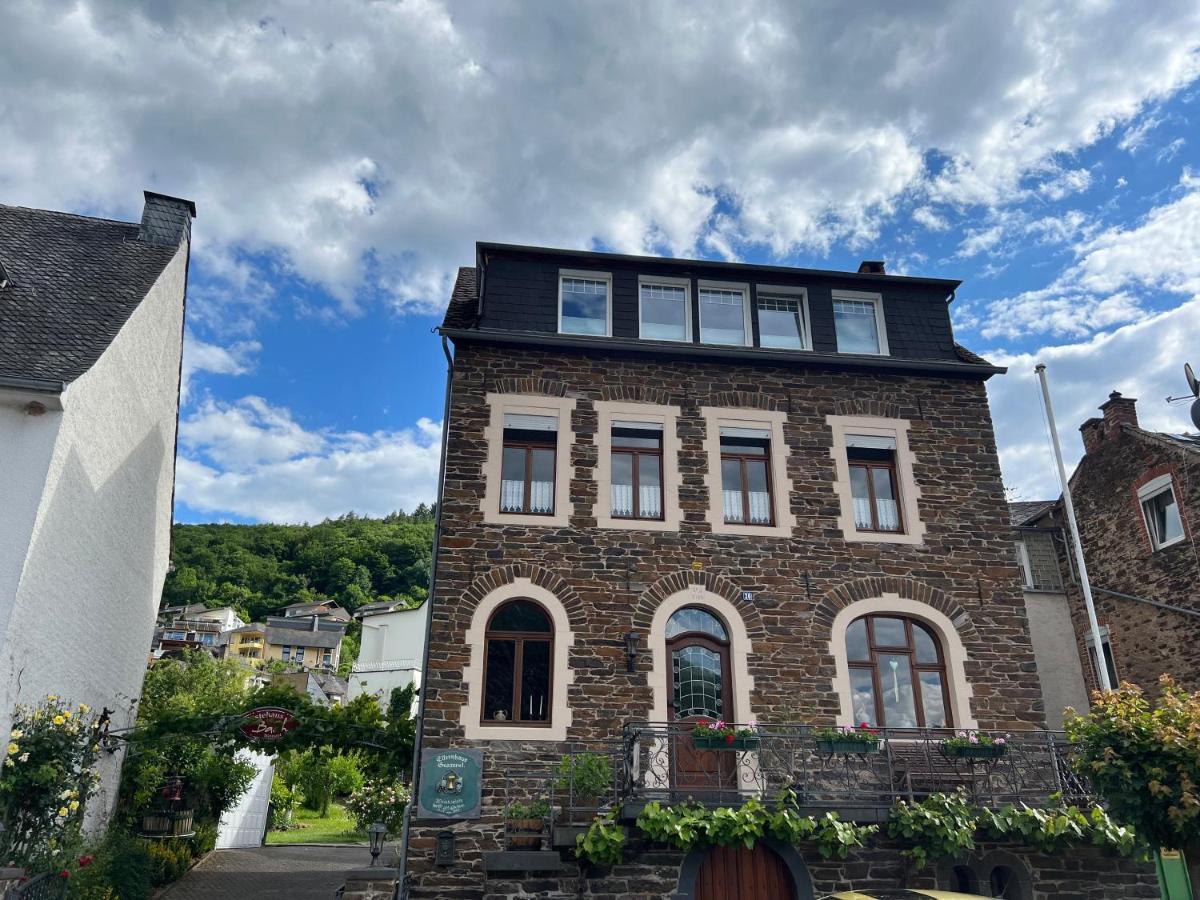 Weingut Gaestehaus Bach Кохем Екстер'єр фото